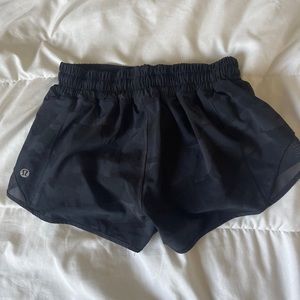 Lululemon hotty hot shorts